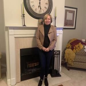 Meet your Posher, Lori